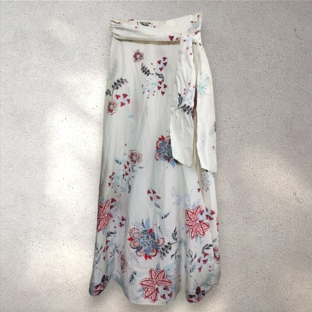 SK132) 7th Avenue Design Studio NY & Company Long White Floral Summer Skirt XS